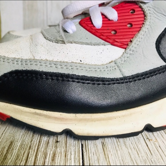 2009 Nike Air Max 90 Retro Sneaker Shoes - Picture 5 of 8